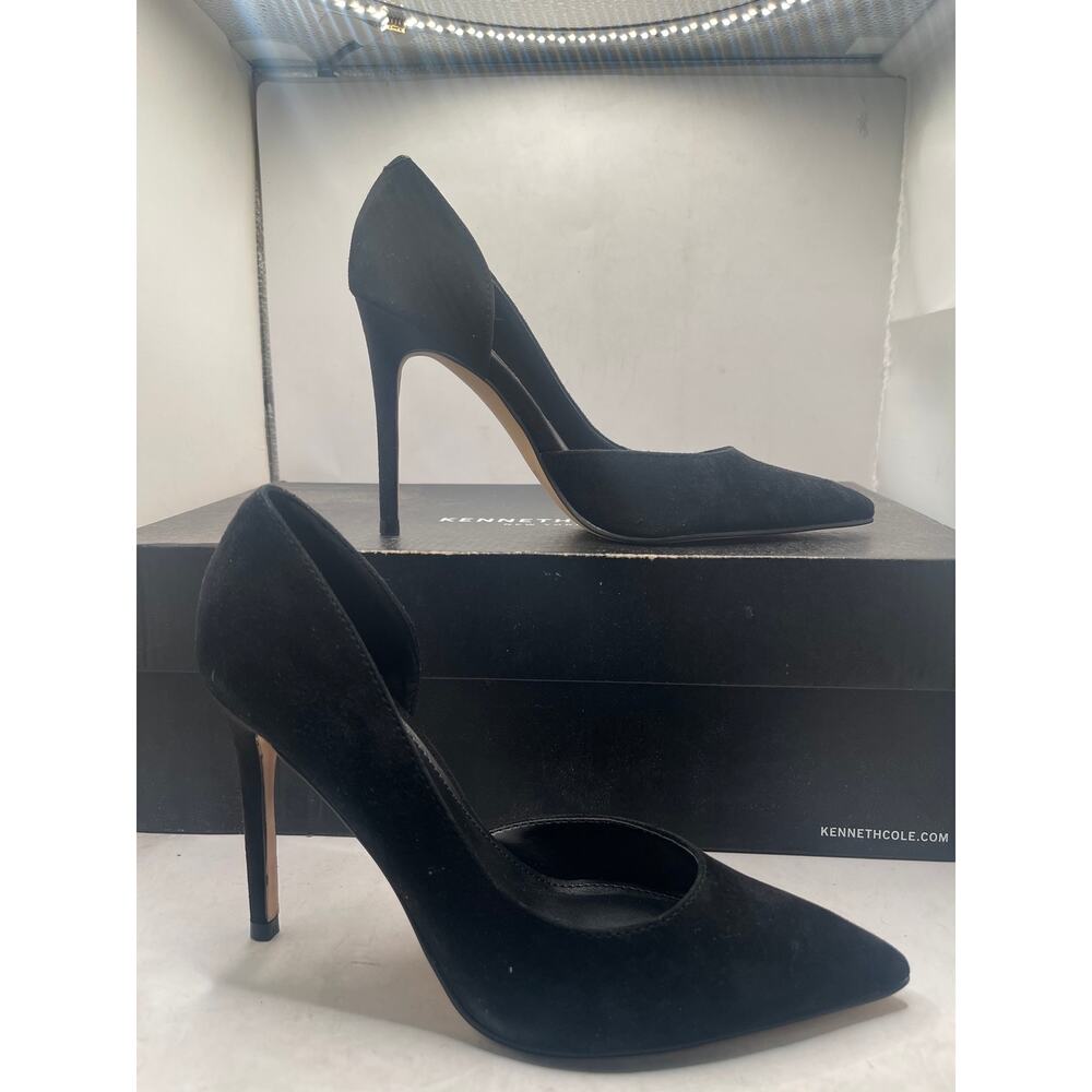 NINE WEST; wnFOLOWE - WOMANS HEALS - SIZE 5M BLACK SUEDE